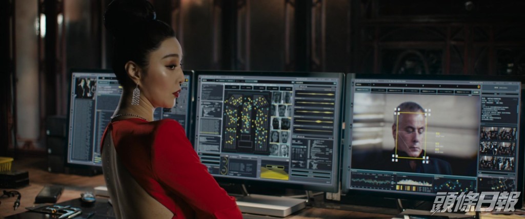 范冰冰在逃稅風波前，已獲邀拍荷里活電影《355：諜影特攻》（The 355），出事後並無遭到換角，同片還有奧斯卡影后謝茜嘉謝西婷（Jessica Chastain）等，可惜今年電影上畫，票房口碑不佳。